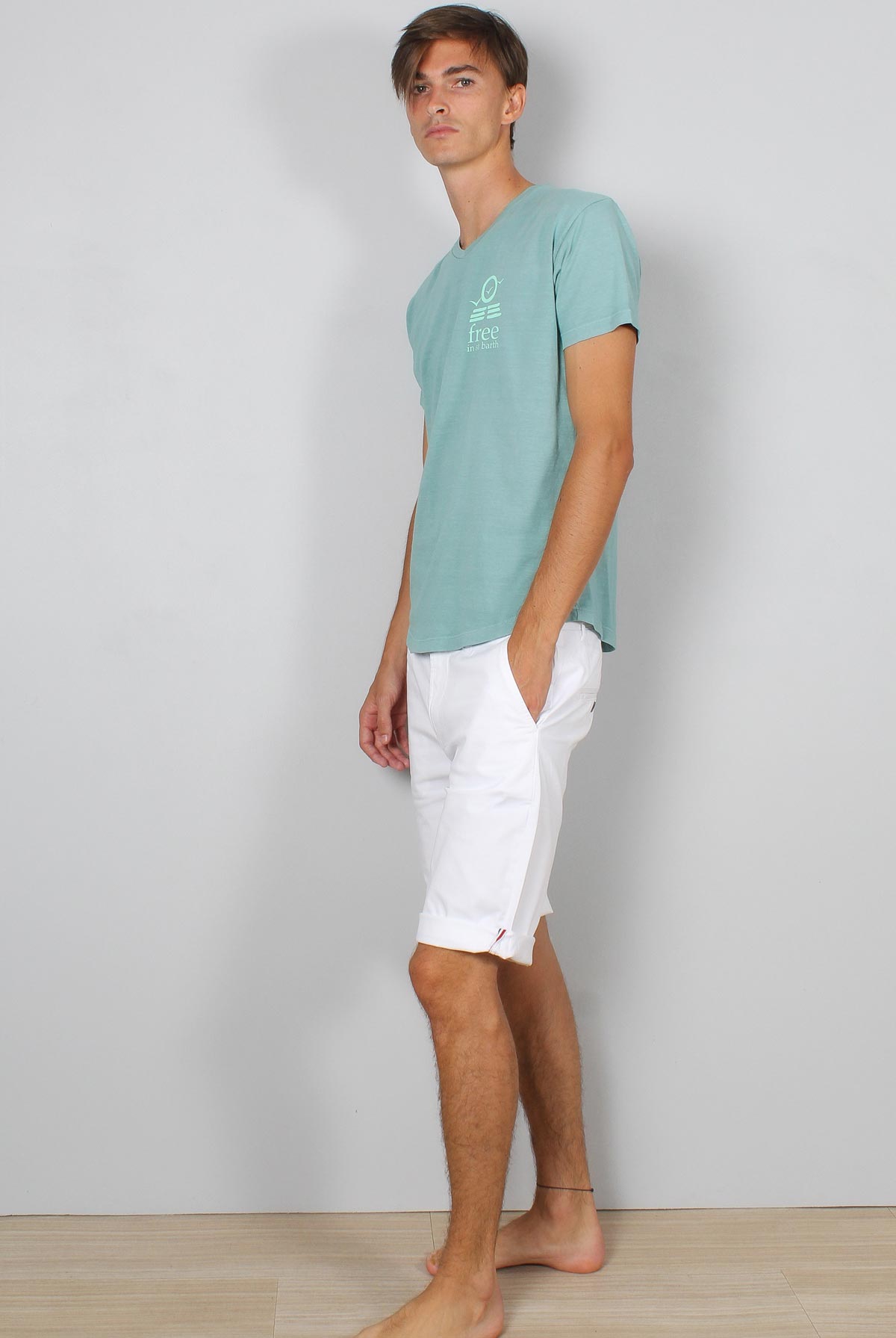 TRISTAN-VNECK-TEE-SEAFOAM-MINT-P2