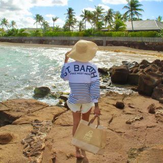 Life is so much better on the beach, in the sun ☀️🌴 

•
•
•
•

#freeinstbarth #free #localbrand #stbarth #sbh #befree #beach #sea #sun #shine #view #spirit #hat #short #bag #prefectday #island #caribbean

Model : @mahinasb 🌼